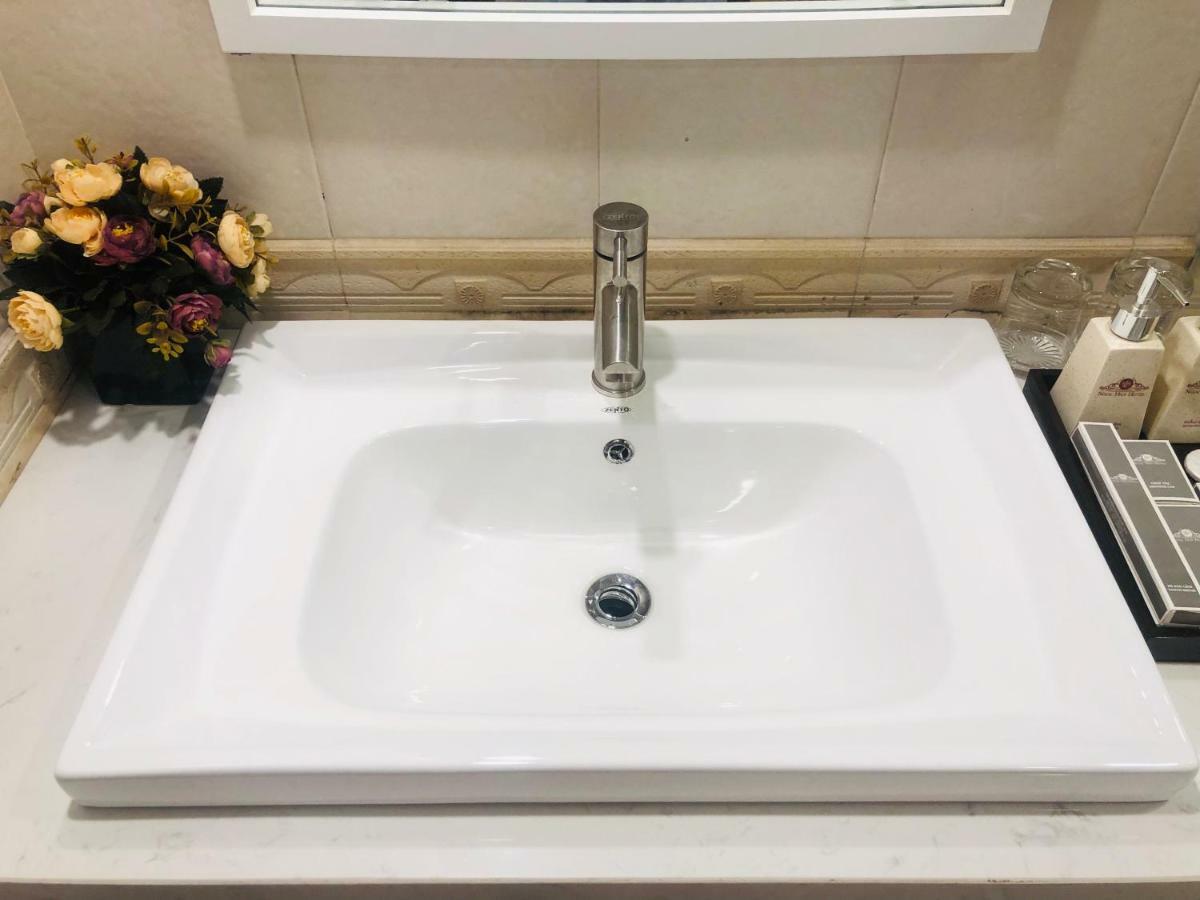 Ngoc Han Hanoi Hotel Dại Mõ Exteriör bild